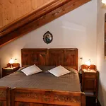 Prázdninový dům Cielo Blu Casa Alpina Vialattea *