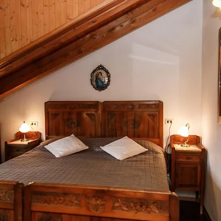 Tatil Evi Cielo Blu Casa Alpina Vialattea *