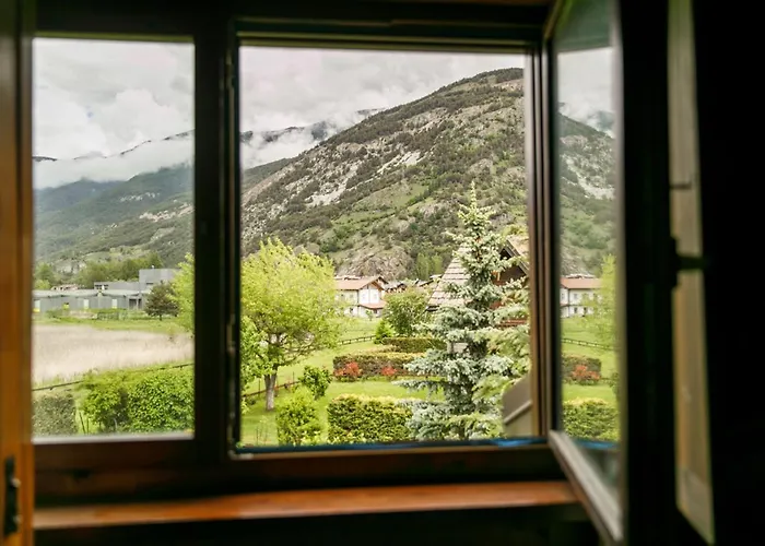 Cielo Blu Casa Alpina Vialattea Casa de Férias